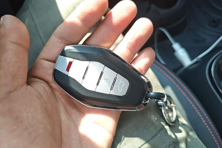 Used Chery New Energy Boundless Pro 2022 408 km Range Shenshou Version Lithium-Ion Battery Vehicle Key