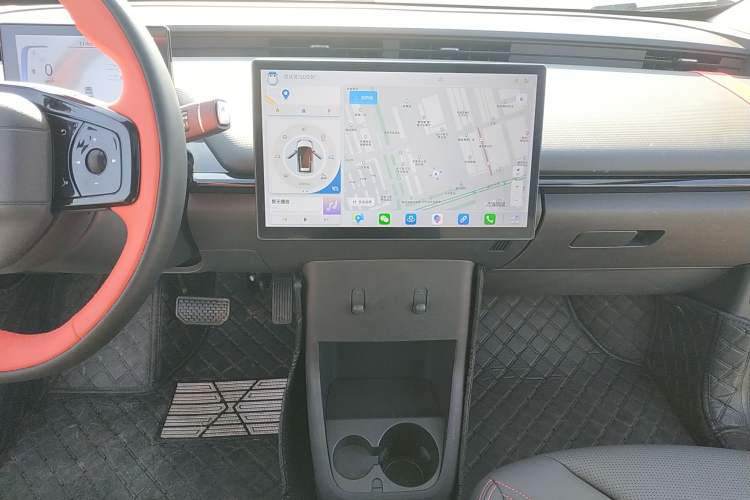 Used Chery New Energy Boundless Pro 2022 301km "Divine Beast" Version Lithium NMC Audio And AC Panel