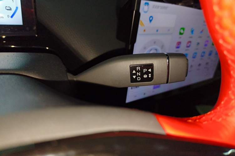 Used Chery New Energy Boundless Pro 2022 301km "WoW" Edition Lithium Iron Phosphate Gear Lever