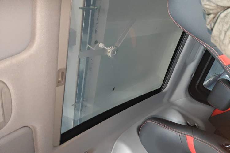Used Chery New Energy Boundless Pro 2022 408 km Range Shenshou Version Lithium-Ion Battery Headliner