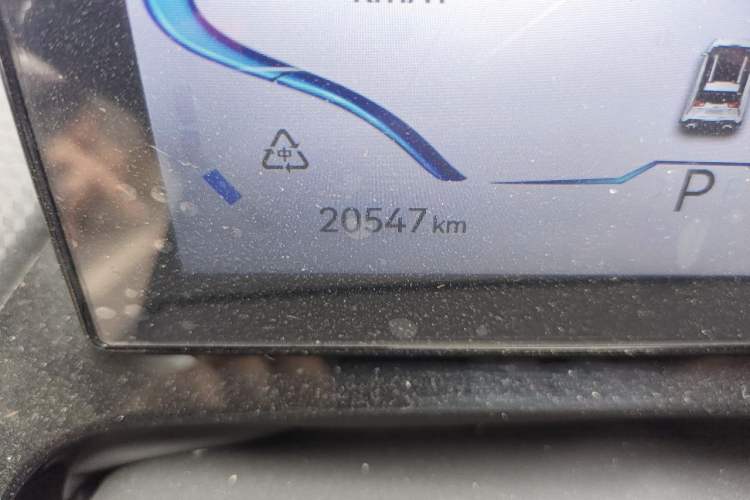 Used Chery New Energy Boundless Pro 2022 301km LingShou Edition Lithium Iron Phosphate Odometer Close Up