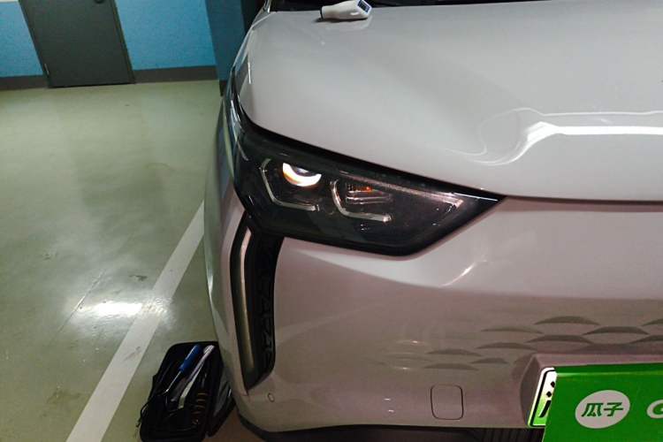 Used Chery New Energy Boundless Pro 2022 301km "WoW" Edition Lithium Iron Phosphate Right Front Headlight
