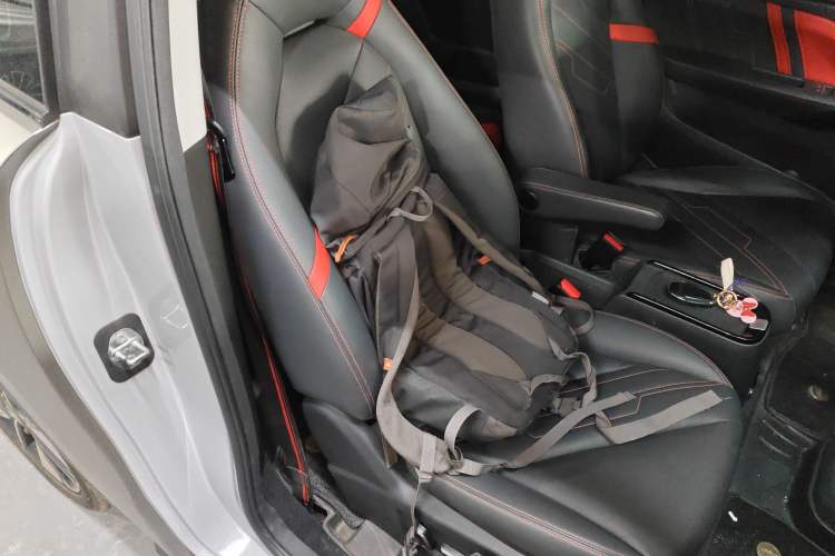 Used Chery New Energy Boundless Pro 2022 408 km Range Shenshou Version Lithium-Ion Battery Right Front Seat