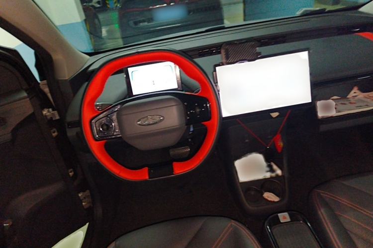 Used Chery New Energy Boundless Pro 2022 301km "WoW" Edition Lithium Iron Phosphate Steering Wheel