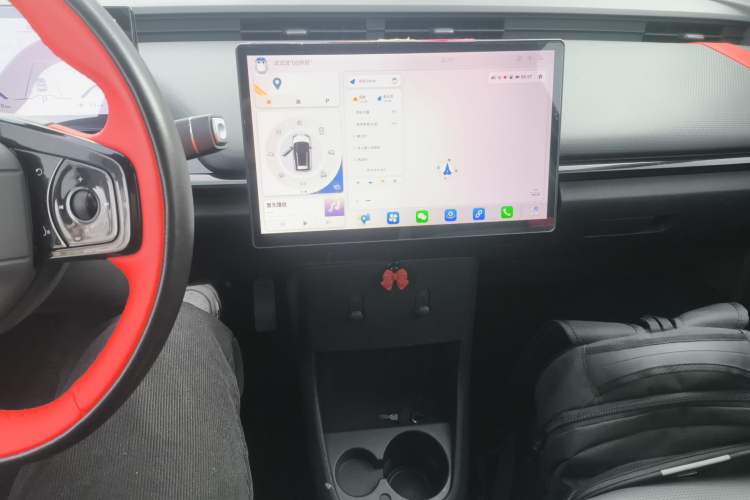 Used Chery New Energy Boundless Pro 2022 301km "Divine Beast" Version with Lithium Iron Phosphate Audio And AC Panel