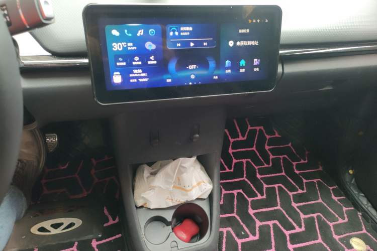 Used Chery New Energy Boundless Pro 2022 301km "WoW" Edition NMC Lithium Battery 30.6 kWh Audio And AC Panel