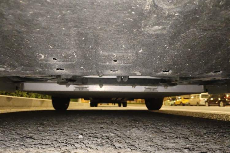 Used Chery New Energy Boundless Pro 2022 301km LingShou Edition Lithium Iron Phosphate Chassis Front