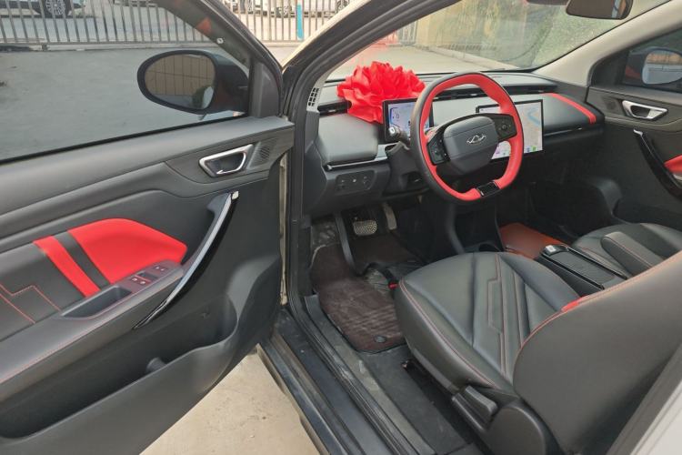 Used Chery New Energy Boundless Pro 2022 301km "Divine Beast" Version with Lithium Iron Phosphate Driver Seat