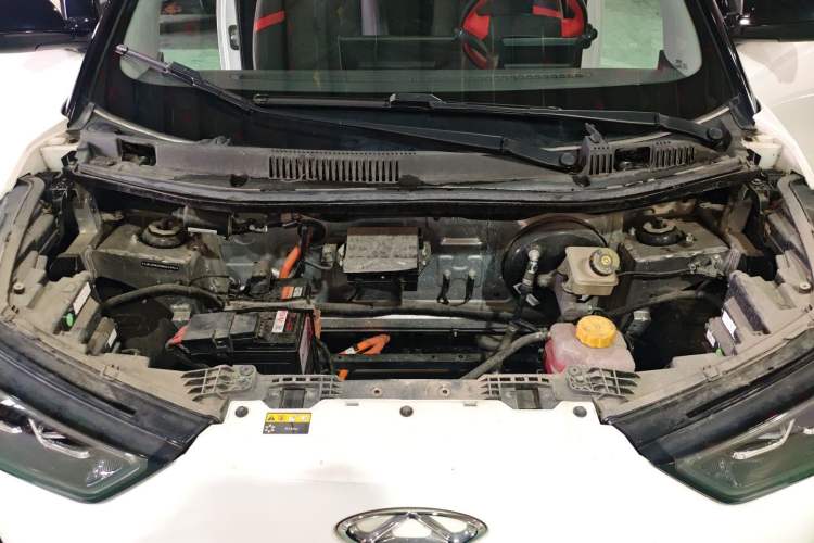 Used Chery New Energy Boundless Pro 2022 301km LingShou Edition Lithium Iron Phosphate Engine Bay