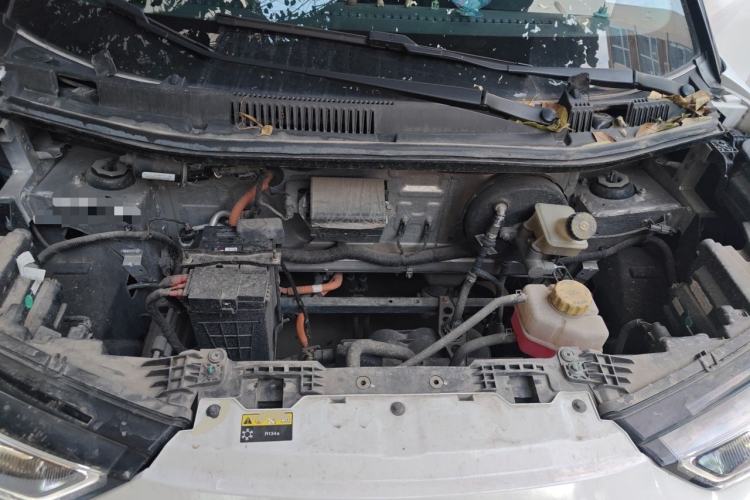 Used Chery New Energy Boundless Pro 2022 301km LingShou Edition NMC Lithium-ion Engine Bay