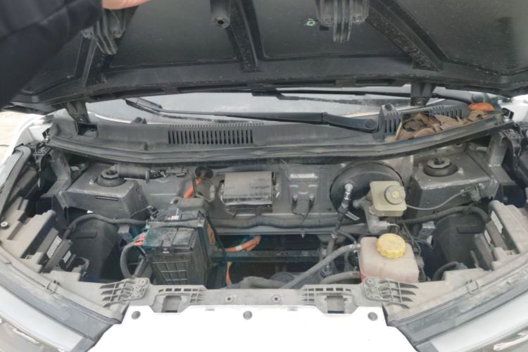 Used Chery New Energy Boundless Pro 2022 301km LingShou Edition NMC Lithium-ion Engine Bay