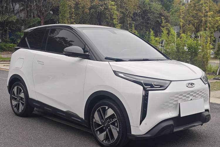 Used Chery New Energy Boundless Pro 2022 301km LingShou Edition Lithium Iron Phosphate Exterior 1