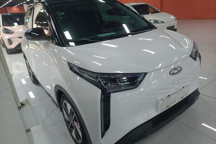Used Chery New Energy Boundless Pro 2022 301km "WoW" Edition NMC Lithium Battery 30.6 kWh Exterior 1