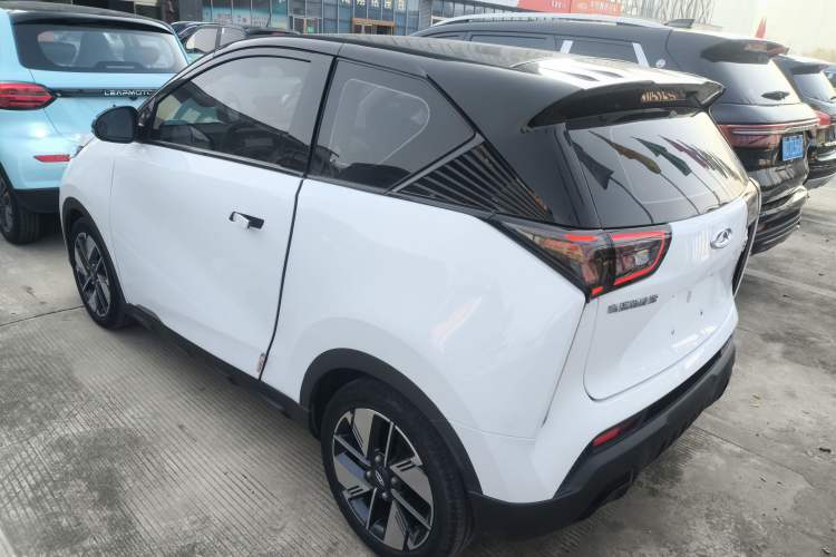 Used Chery New Energy Boundless Pro 2022 301km "Divine Beast" Version with Lithium Iron Phosphate Exterior 3