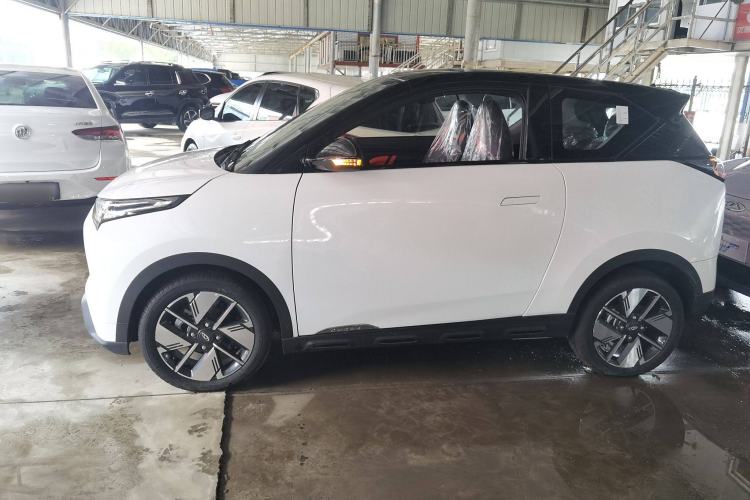 Used Chery New Energy Boundless Pro 2022 301km "WoW" Edition Lithium Iron Phosphate Exterior 3