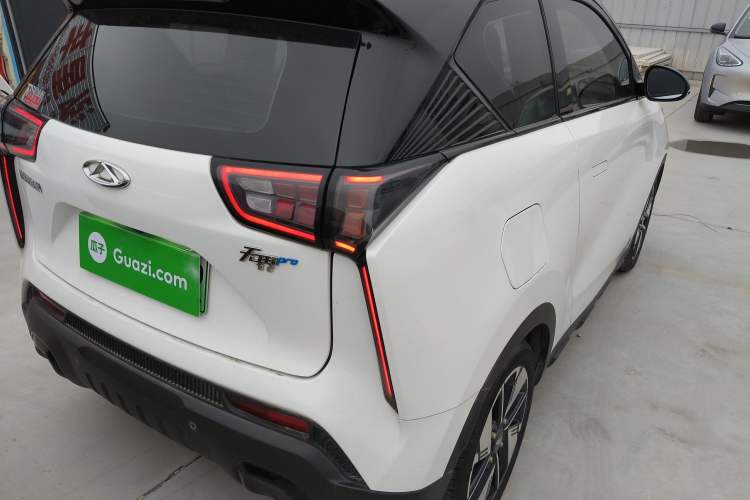 Used Chery New Energy Boundless Pro 2022 301km LingShou Edition Lithium Iron Phosphate Exterior 3
