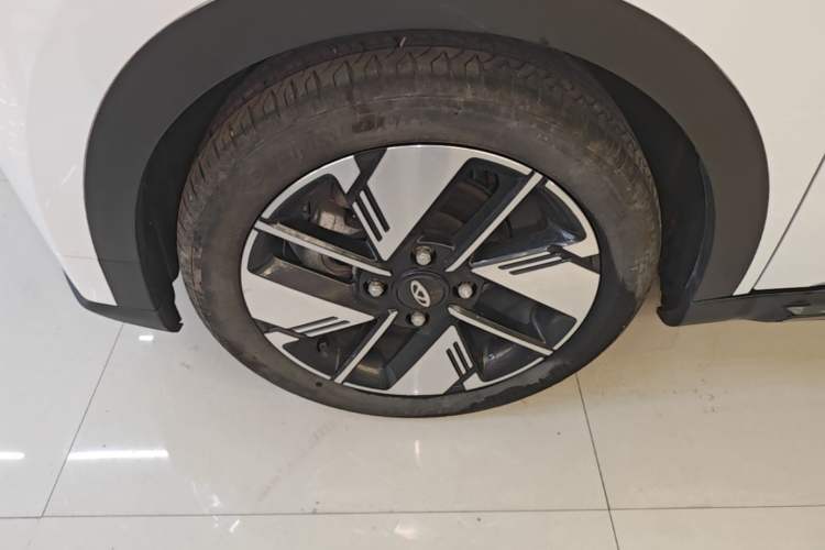 Used Chery New Energy Boundless Pro 2022 301km LingShou Edition Lithium Iron Phosphate Exterior 4