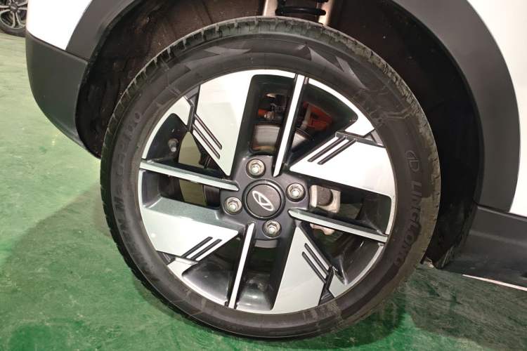 Used Chery New Energy Boundless Pro 2022 301km LingShou Edition Lithium Iron Phosphate Exterior 5