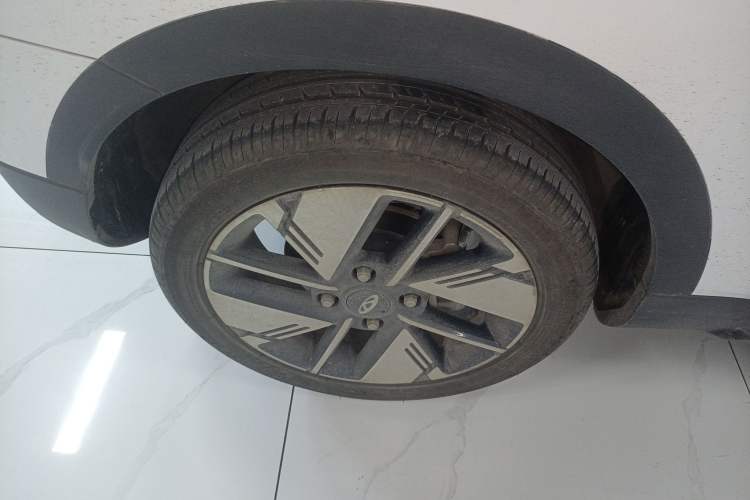 Used Chery New Energy Boundless Pro 2022 301km "WoW" Edition NMC Lithium Battery 30.6 kWh Exterior 5