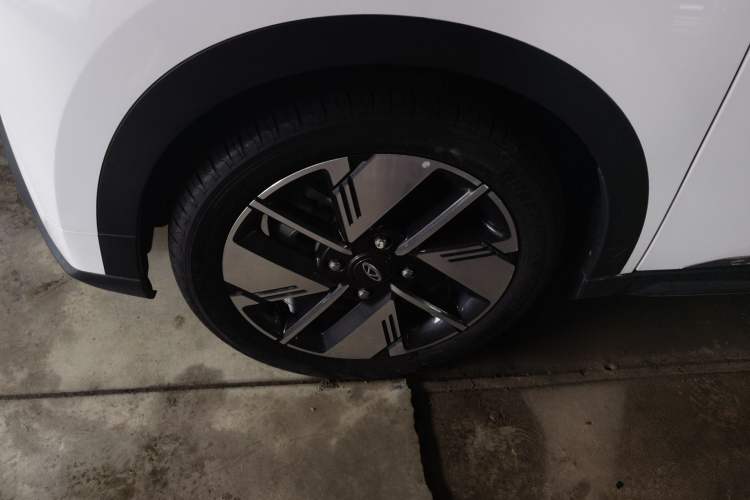 Used Chery New Energy Boundless Pro 2022 301km "WoW" Edition Lithium Iron Phosphate Exterior 7