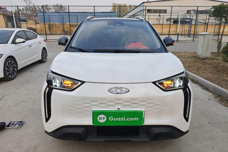 Used Chery New Energy Boundless Pro 2022 301km "Divine Beast" Version with Lithium Iron Phosphate Front