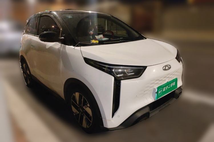 Used Chery New Energy Boundless Pro 2022 301km LingShou Edition Lithium Iron Phosphate Front Right 45 Deg