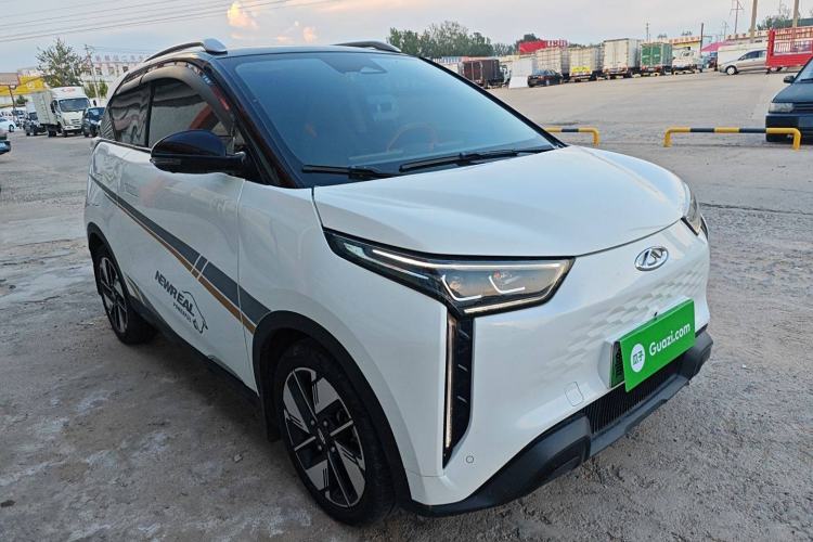 Used Chery New Energy Boundless Pro 2022 301km "Divine Beast" Version with Lithium Iron Phosphate Front Right 45 Deg