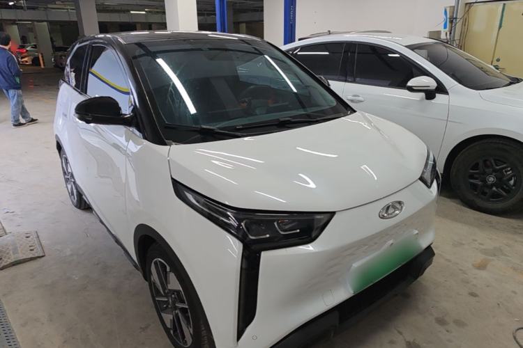 Used Chery New Energy Boundless Pro 2022 301km LingShou Edition Lithium Iron Phosphate Front Right 45 Deg