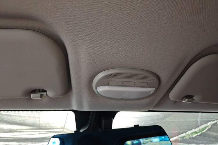 Used Chery New Energy Boundless Pro 2022 301km LingShou Edition Lithium Iron Phosphate Headliner