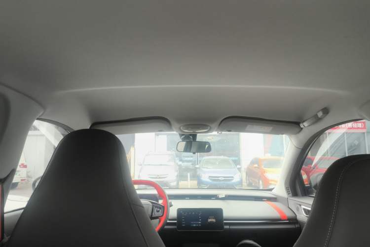 Used Chery New Energy Boundless Pro 2022 301km "WoW" Edition Lithium Iron Phosphate Headliner