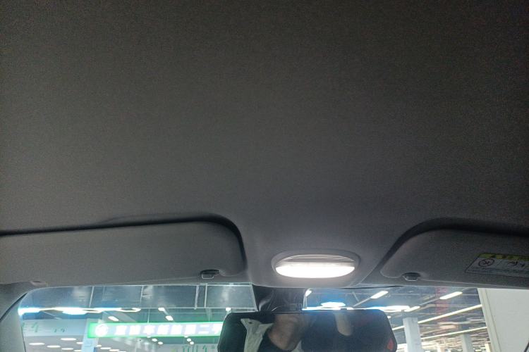 Used Chery New Energy Boundless Pro 2022 301km "WoW" Edition NMC Lithium Battery 30.6 kWh Headliner