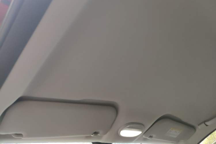 Used Chery New Energy Boundless Pro 2022 301km "WoW" Edition NMC Lithium Battery 30.6 kWh Headliner