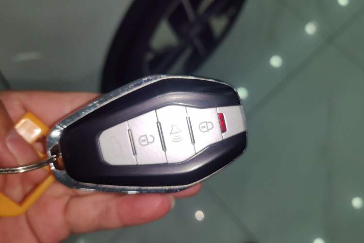 Used Chery New Energy Boundless Pro 2022 301km "Divine Beast" Version with Lithium Iron Phosphate Interior 1