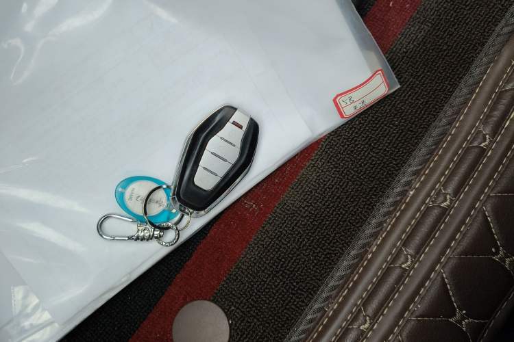 Used Chery New Energy Boundless Pro 2022 301km LingShou Edition Lithium Iron Phosphate Interior 1