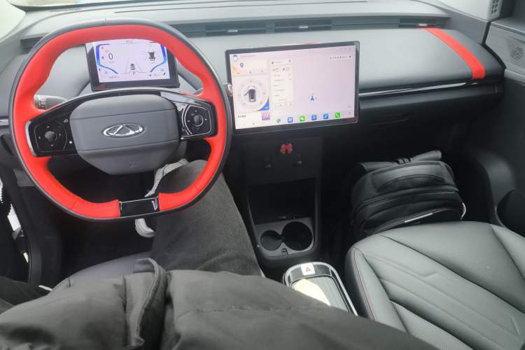 Used Chery New Energy Boundless Pro 2022 301km "Divine Beast" Version with Lithium Iron Phosphate Interior 2
