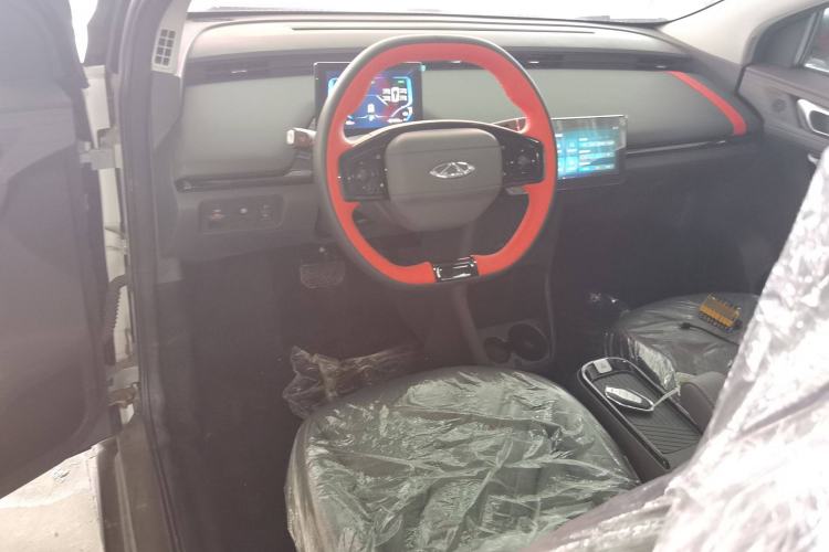 Used Chery New Energy Boundless Pro 2022 301km "WoW" Edition Lithium Iron Phosphate Interior 2
