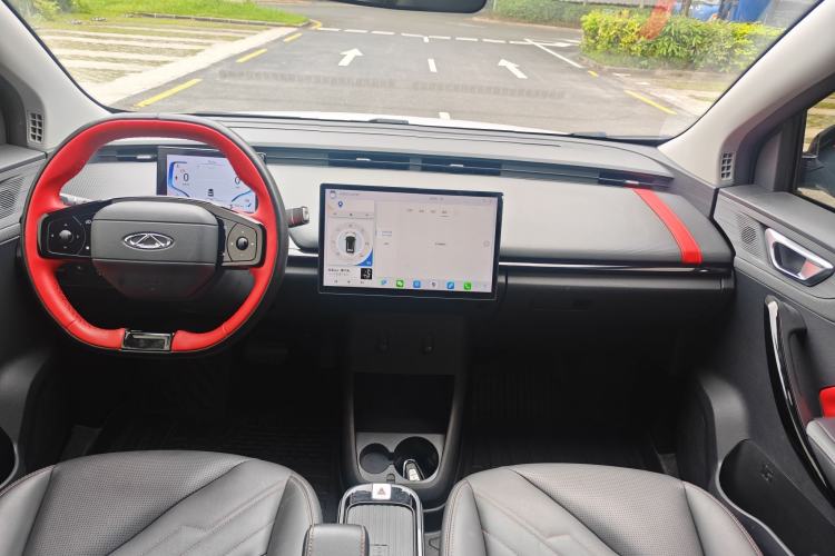Used Chery New Energy Boundless Pro 2022 301km LingShou Edition Lithium Iron Phosphate Interior 2