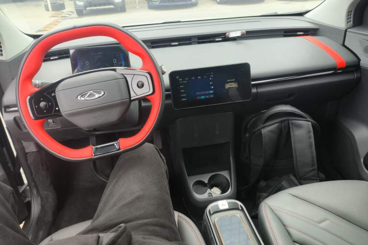 Used Chery New Energy Boundless Pro 2022 301km "WoW" Edition Lithium Iron Phosphate Interior 2