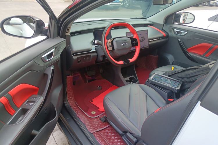 Used Chery New Energy Boundless Pro 2022 301km "Divine Beast" Version with Lithium Iron Phosphate Interior 3
