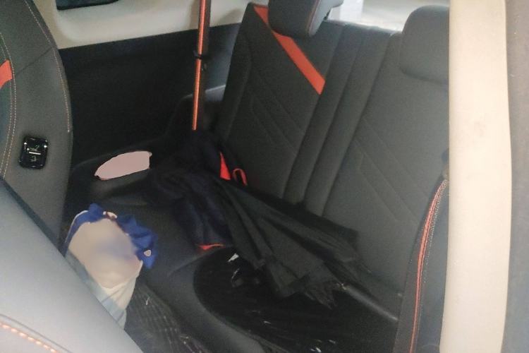 Used Chery New Energy Boundless Pro 2022 301 km Range "Divine Beast" Version Lithium-Ion Battery 30.6 kWh Interior 3