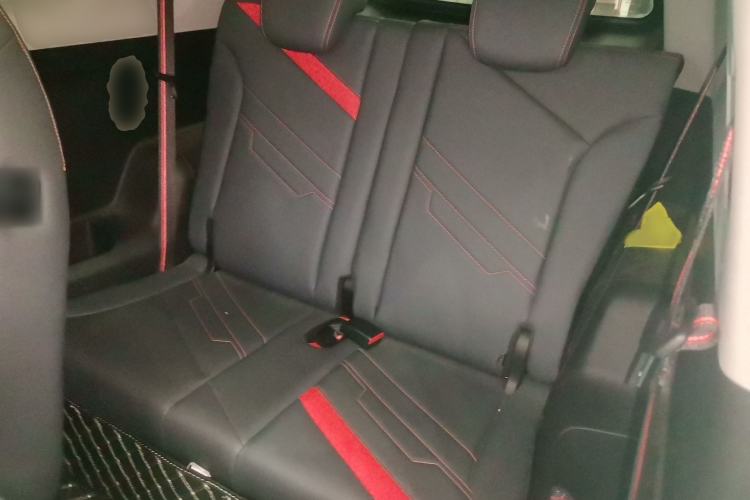 Used Chery New Energy Boundless Pro 2022 301km "Divine Beast" Version with Lithium Iron Phosphate Interior 4