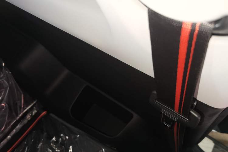 Used Chery New Energy Boundless Pro 2022 301km "WoW" Edition Lithium Iron Phosphate Interior 8