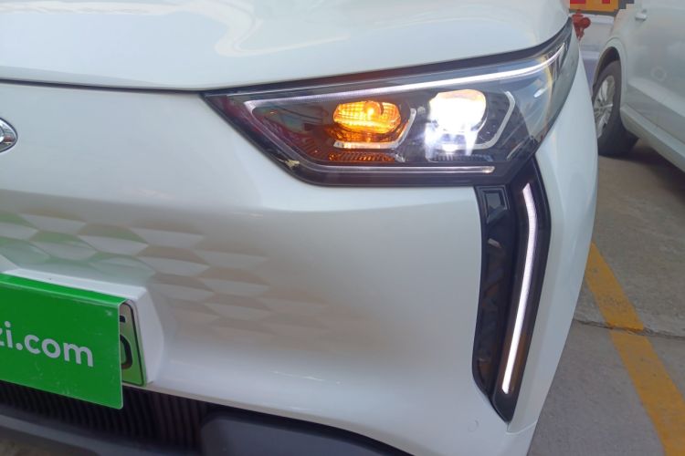Used Chery New Energy Boundless Pro 2022 301km "Divine Beast" Version with Lithium Iron Phosphate Left Front Headlight