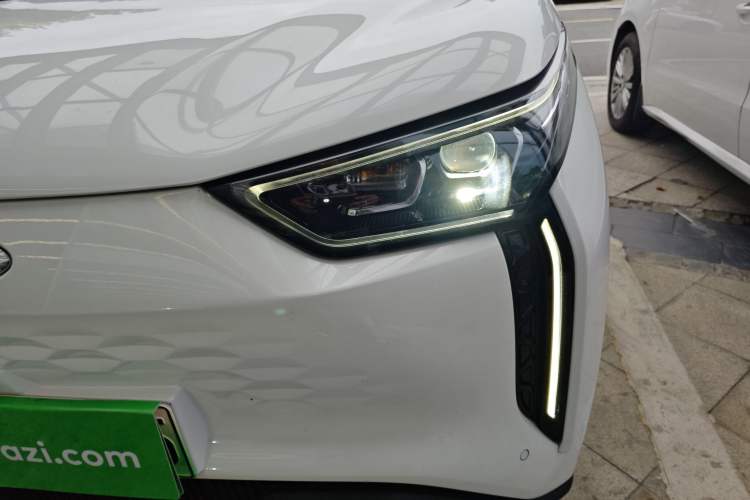 Used Chery New Energy Boundless Pro 2022 301km LingShou Edition Lithium Iron Phosphate Left Front Headlight