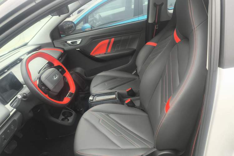Used Chery New Energy Boundless Pro 2022 301km "WoW" Edition Lithium Iron Phosphate Left Front Seat
