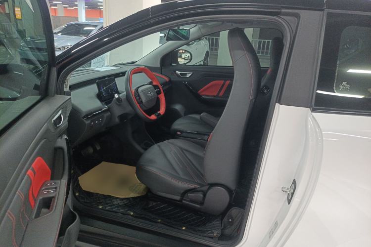 Used Chery New Energy Boundless Pro 2022 301km "WoW" Edition NMC Lithium Battery 30.6 kWh Left Front Seat