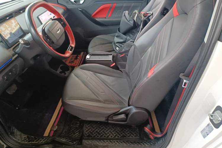 Used Chery New Energy Boundless Pro 2022 301km "Divine Beast" Version with Lithium Iron Phosphate Left Front Seat