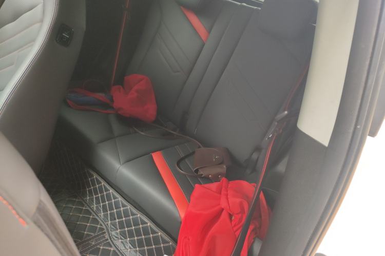 Used Chery New Energy Boundless Pro 2022 301km "WoW" Edition NMC Lithium Battery 30.6 kWh Left Rear Seat