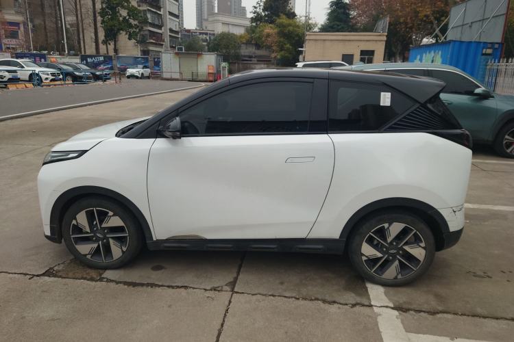 Used Chery New Energy Boundless Pro 2022 301km LingShou Edition NMC Lithium-ion Left Side