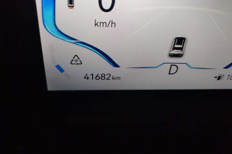 Used Chery New Energy Boundless Pro 2022 301km LingShou Edition Lithium Iron Phosphate Odometer Close Up